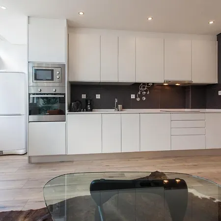 Flh Campo De Ourique Bright Apartment