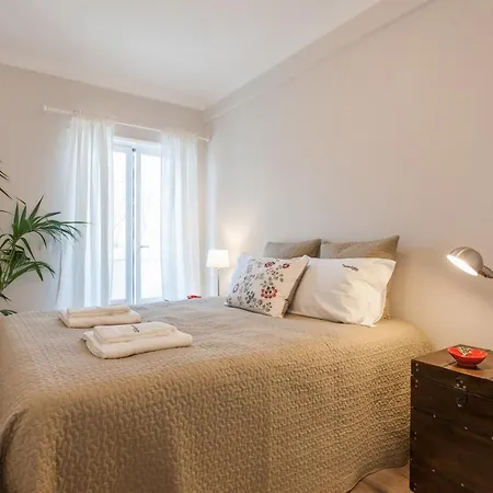 Апартаменты Flh Campo De Ourique Bright Лиссабон